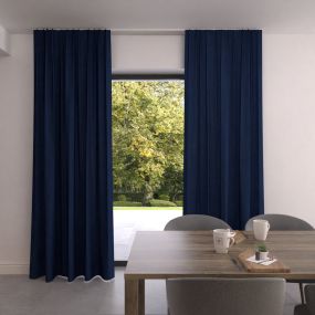 Gordijn op maat lichtdoorlatend rib-velours stofdetail verkeerszwart